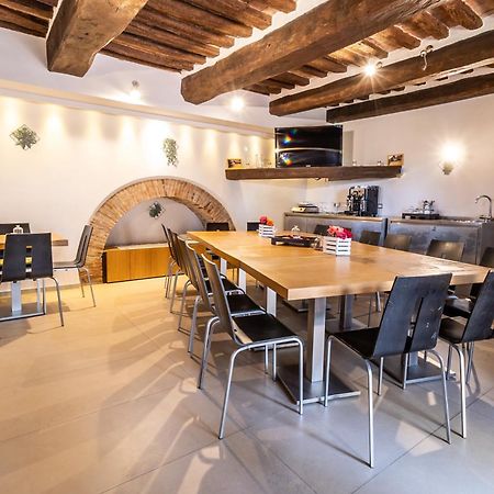 Tenuta Borgo San Michele Gubbio Bagian luar foto
