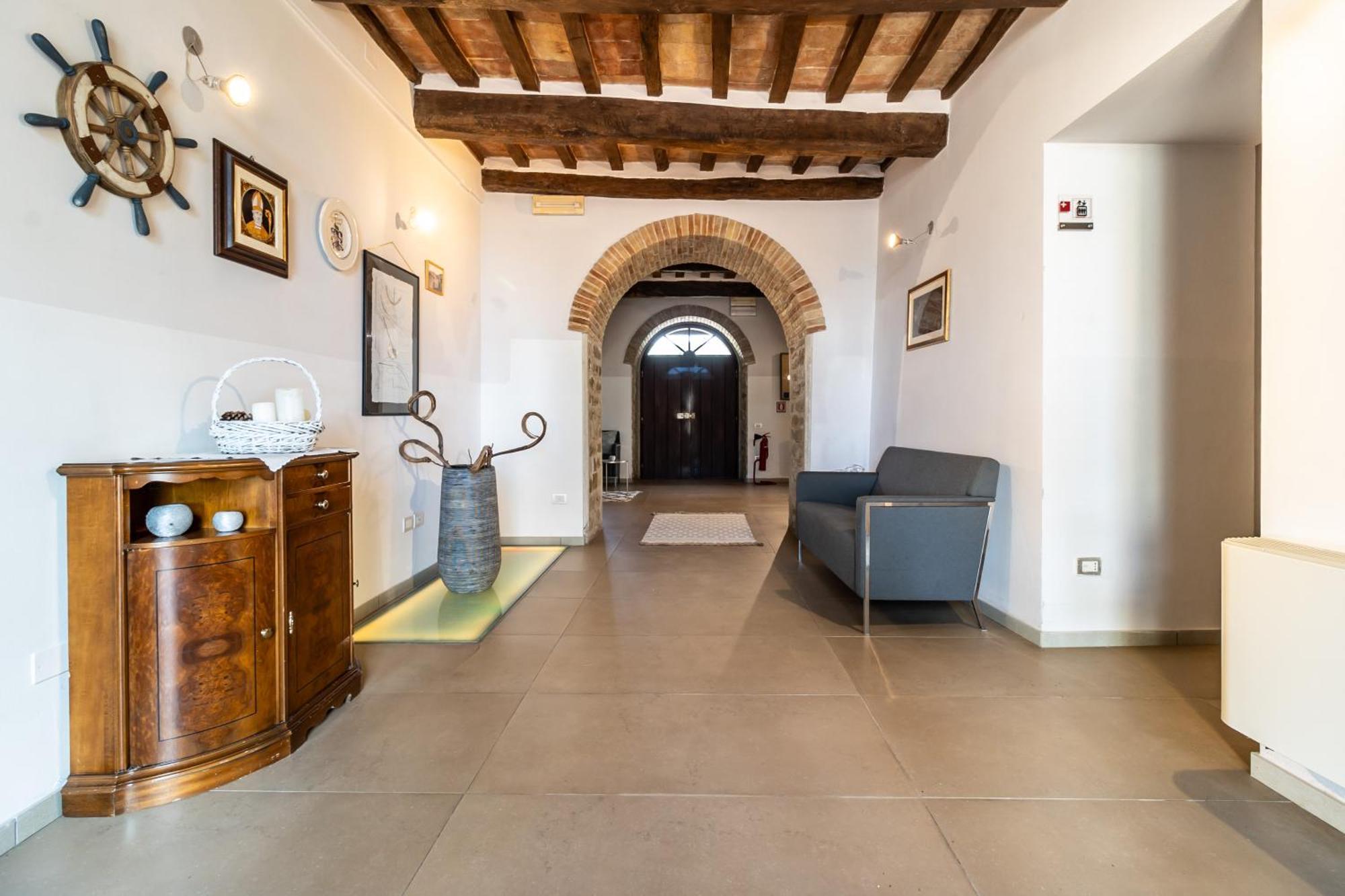 Tenuta Borgo San Michele Gubbio Bagian luar foto