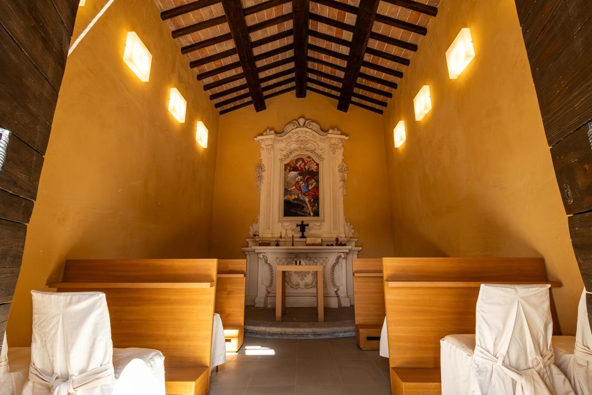 Tenuta Borgo San Michele Gubbio Bagian luar foto