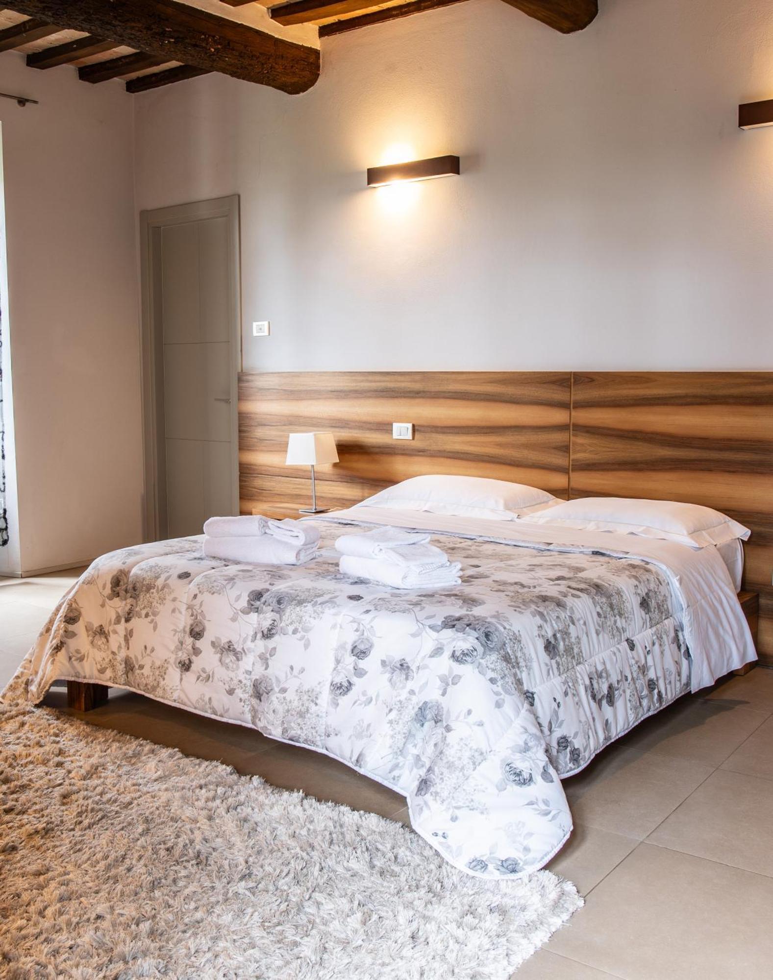Tenuta Borgo San Michele Gubbio Bagian luar foto